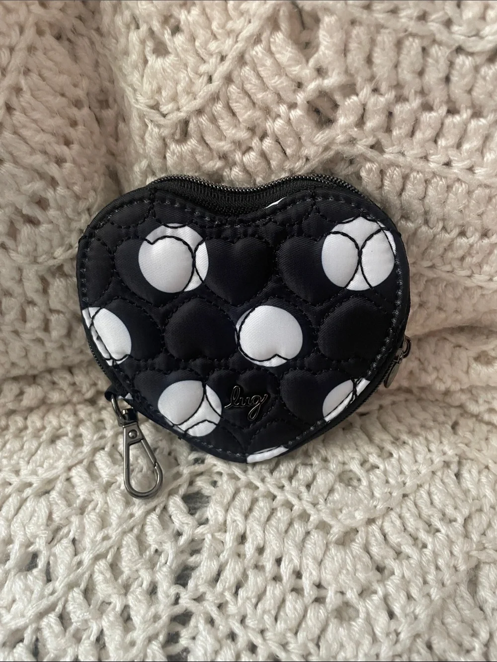 Lug Heart Pouch Black Large Dot